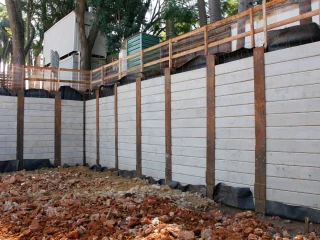 cortina-de-contencao-em-concreto-armado