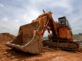 maquinas-de-terraplanagem