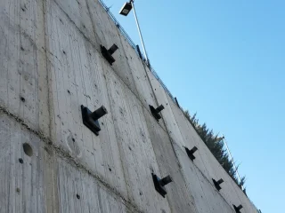 muro-de-arrimo-atirantado